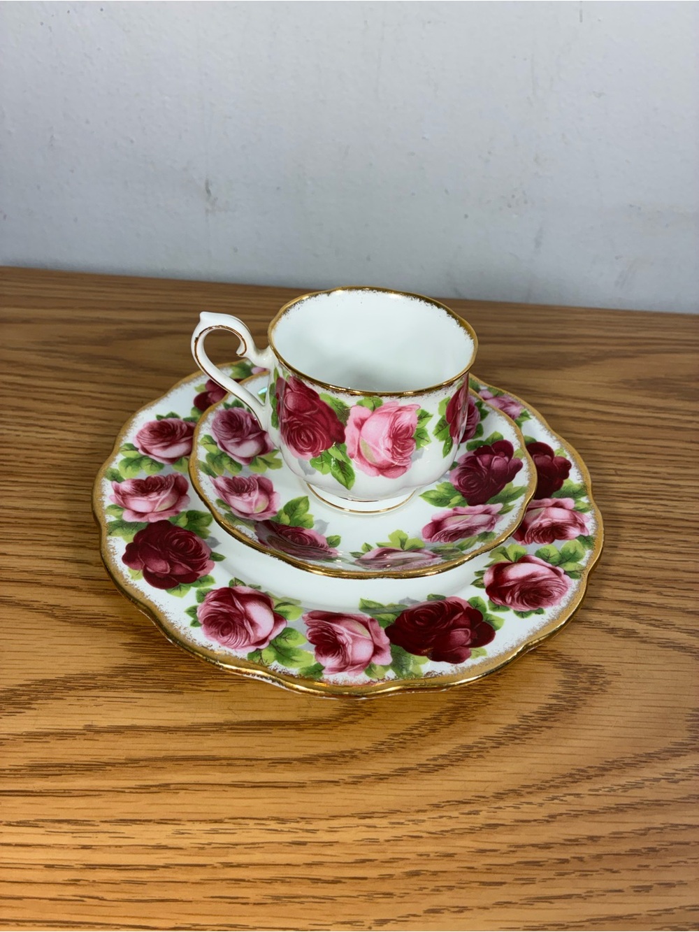 Royal Albert English Rose Pattern Teacup, Saucer & Plate – Pink and Burgundy